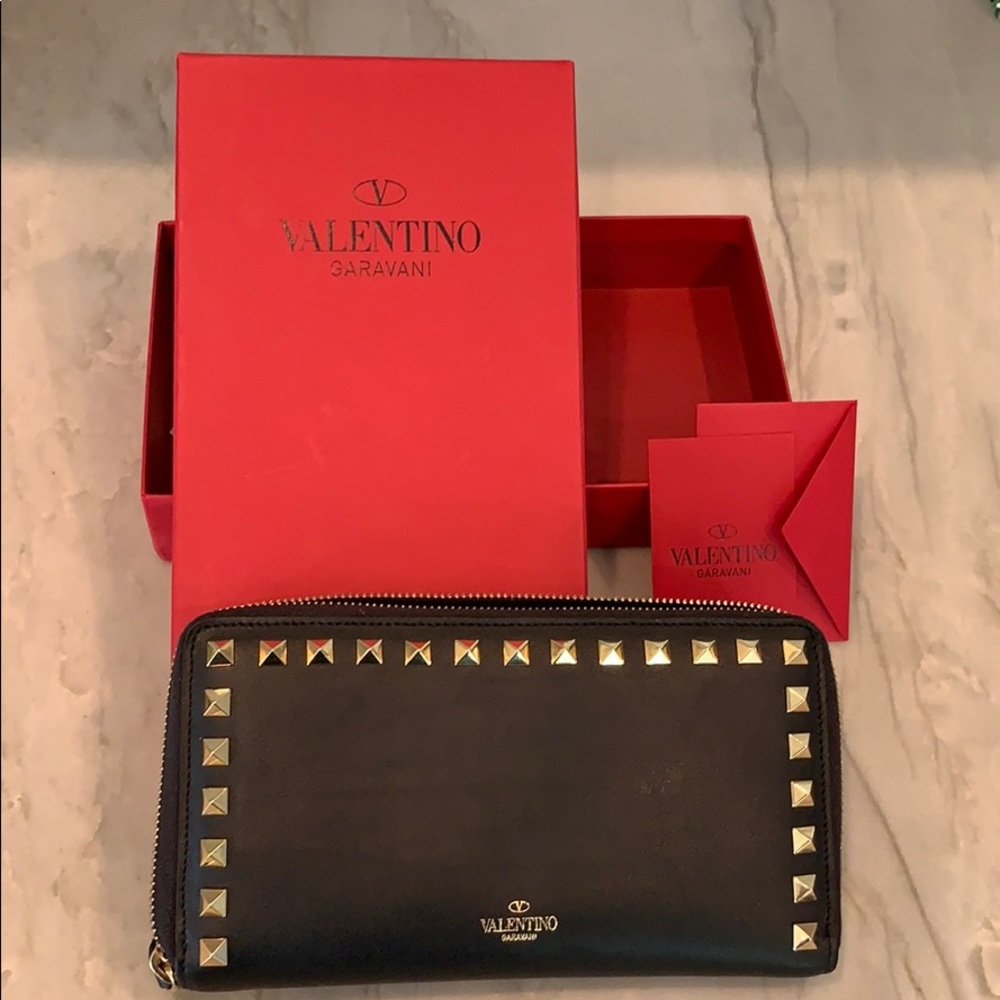 Valentino Rockstud Wallet